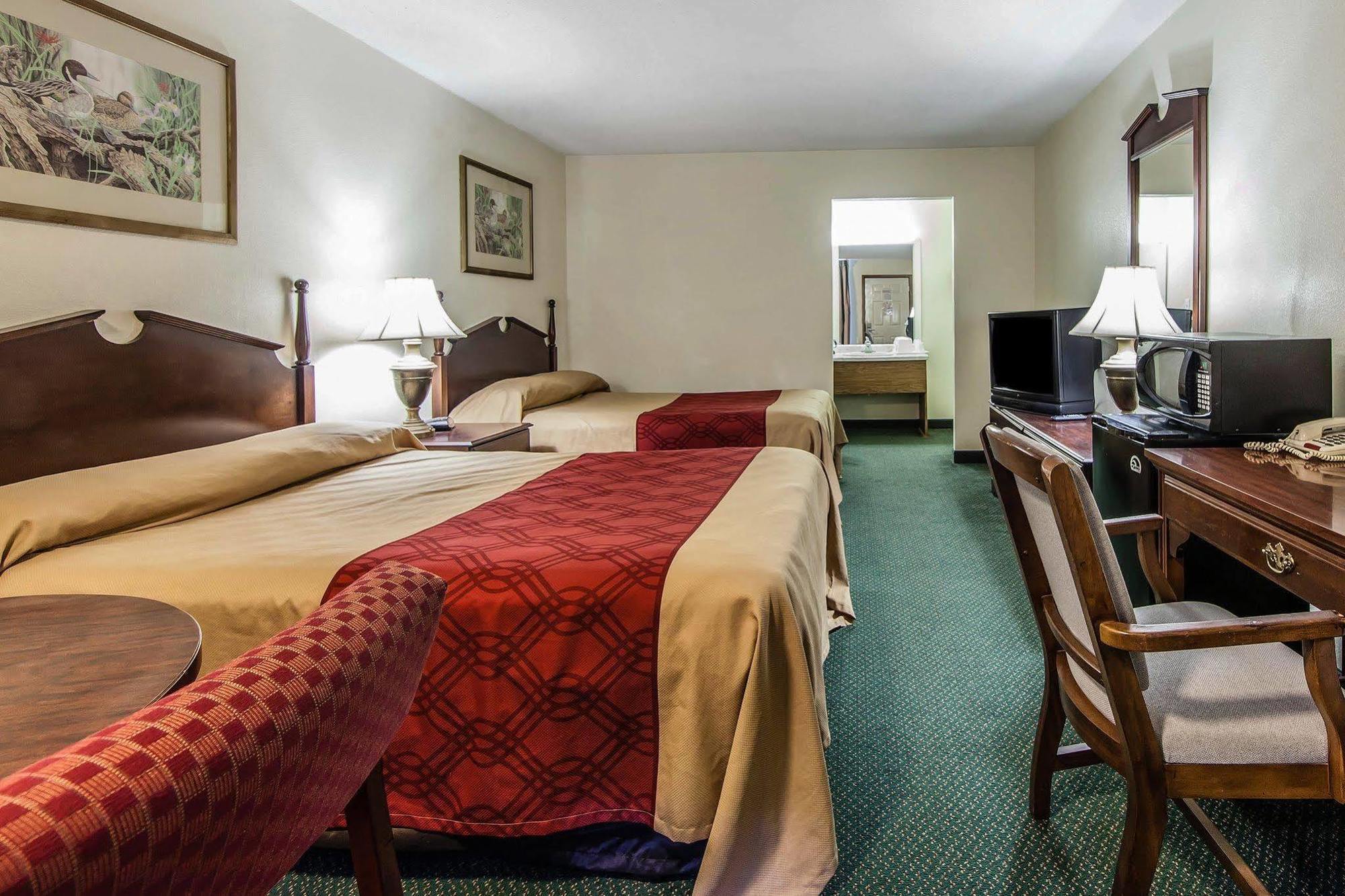 Red Roof Inn Dandridge Exterior foto